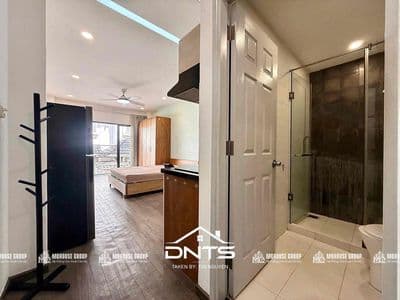 Studio balcony 45m2 đầy đủ nội thất gần Limtower, Công Viên Lê Văn Tám