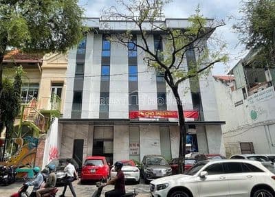 Cho thuê mặt tiền kinh doanh trường sơn * 12x25m * 1 trệt 3 lầu