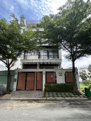NHÀ CHO THUÊ TÂN SƠN NHÌ * 9X20M * 1 TRỆT 2 LẦU * PHÒNG RỘNG