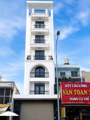 Cho thuê tòa nhà mặt tiền quang trung p14 gò vấp.