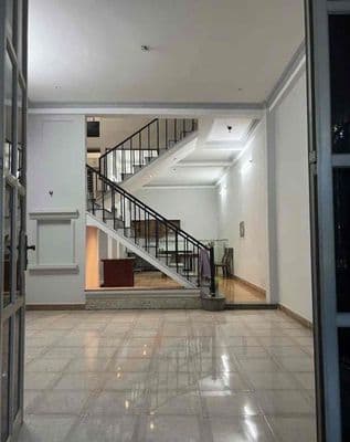 Cho thuê Nguyên Căn Trệt 1 lầu.Full Nội Thất