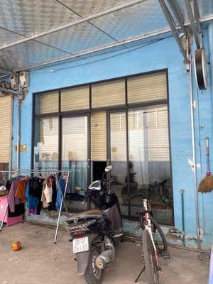 chính chủ cần bán kiot chợ Lương Sơn Hòa Bình cũ