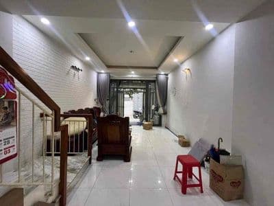 TRỆT 2 LẦU SÂN THƯỢNG 4 20M CÓ 4PN 4WC HẺM XE HƠI ĐS 8 P11 GV