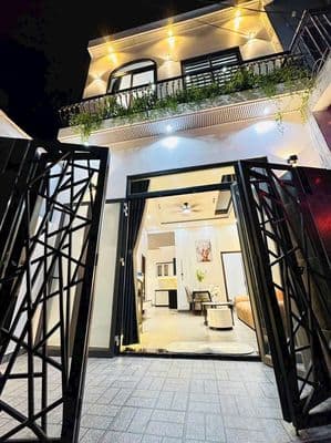 CHO THUÊ NHÀ 2 TẦNG KIỆT: TRẦN CAO VÂN - ĐỦ NỘI THẤT