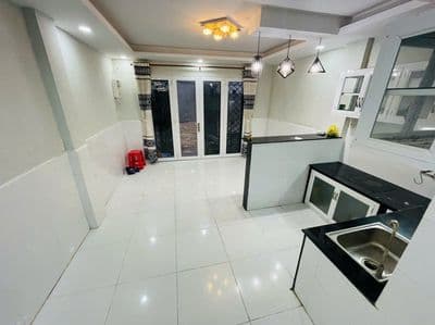 hxh tô hiến thành p.14, q.10 - ngang 4.5x13m - 1 trệt 2 lầu 3 pn