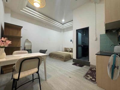 TRỐNG LẠI PHÒNG ĐẦY ĐỦ NỘI THẤT NGAY CUỐI NGUYỄN OANH