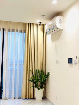 Bán 1PN+ BS Giá Chỉ 2,4 tỷ Full nội thất, hướng đông nam