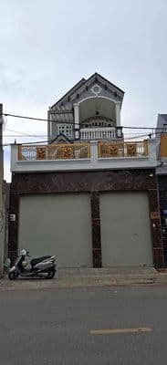 Cho thuê nhà MT Trương Thị Hoa, 8x30m, 2 lầu, TTH, Q12. Sát Metro