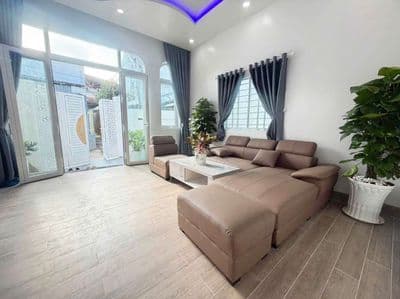 NHÀ PHƯỜNG PHÚ KHƯƠNG BẾN TRE 122 M²