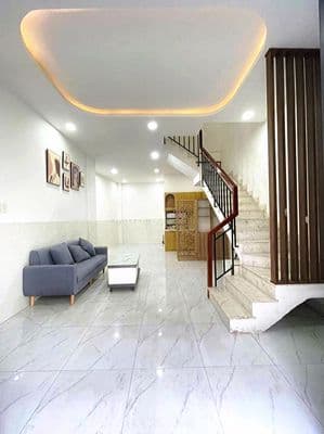 Bán nhà lô góc hẻm ô tô Âu Dương Lân Q8, 37m², sổ riêng, nhỉnh 4 tỷ