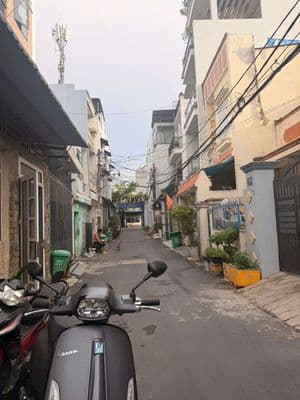 chính chủ cần bán nhà shr , dg Nguyễn Thị kiểu, phg Thới An quận 12