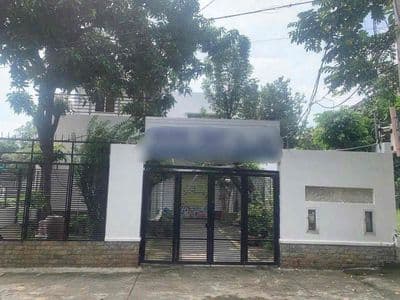 BIỆT THỰ SÂN VƯỜN 8x20 4PN 3WC NGAY NGUYỄN DUY TRINH Q9
