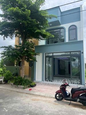 4 tỷ là căn nhà lầu mới 100% tại đường số KDC Long Hậu giáp Nhà Bè