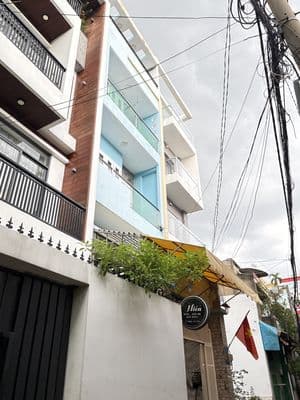 Nhà 5 tầng hẻm ô tô gần Lê Đại Hành – – 9,5 TỶ