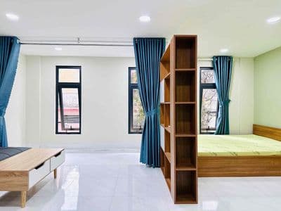 CĂN HỘ DỊCH VỤ 1P FULL NỘI THẤT - KHUÔNG VIỆT - NGAY ĐẦM SEN