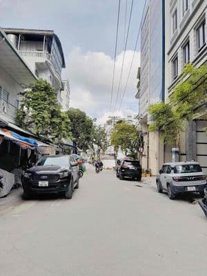 Biệt thự đường hoa lan- phan xích long phú nhuận 8x18m, 4 tầng