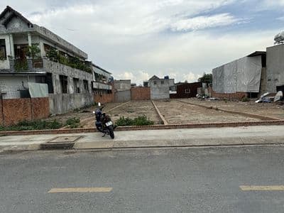 Chủ Gửi Bán 4 Lô Đất Đẹp Mặt Đường Nhựa Thông Đông Thạnh 7 Hóc Môn