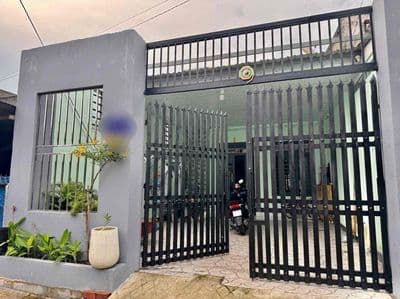 Nhà Định Hoà gần Trần Ngọc Lên 1 trệt 1 lửng sân 2 oto 7 chỗ