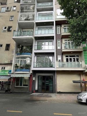 Nhà mới xây | mặt tiền cống quỳnh- ngay sát bùi viện - có thang máy q1