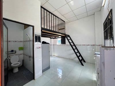 Duplex 28m2 cửa sổ trời ngay cầu chữ Y, ĐH Sài Gòn, Qua Q 4,5 mất 5p