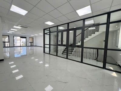 Cho thuê văn phòng KDT Vạn Phúc city giá 14tr