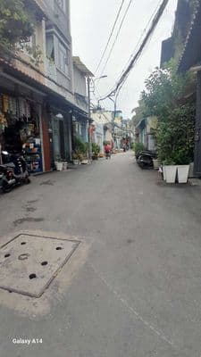 Bán nhà HXH Bùi Quang Là. dt 3 x 10m. 1 lầu. 2 PN