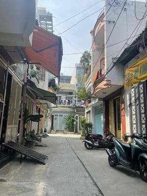 HẺM XE HƠI 27 KINH DƯƠNG VƯƠNG, DT: 3.6x13m TRỆT 2 LẦU, 6TỶ
