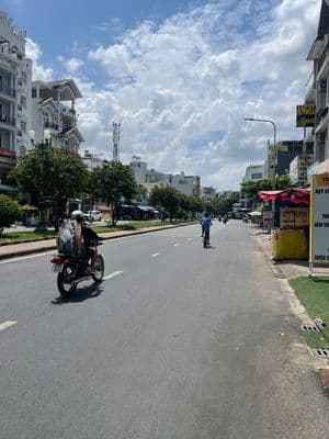 Cho thuê nhà mặt tiền Lê Thúc Hoạch, Q. Tân Phú