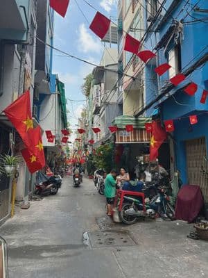 Nhà bán hẻm 8m Nguyễn Thiện Thuật Q3 dt 42m 5 tầng giá 13 tỷ