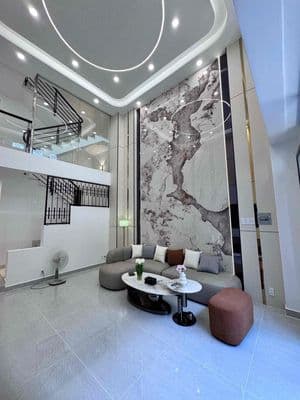 Nhà mới hoàn thiện âu dương lân p2 q8 / trệt , lửng , 2 lầu st