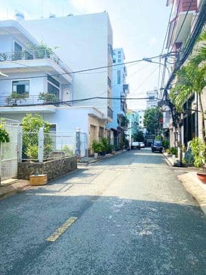 Trường chinh-8,4 tỷ-ngang hiếm 4m-xe hơi thông suốt