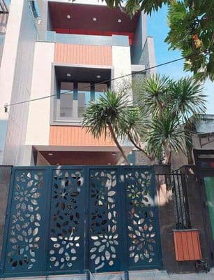 NHÀ 3 TẦNG 3 MÊ 86M2 MẶT TIỀN THI SÁCH - GẦN SÂN BAY