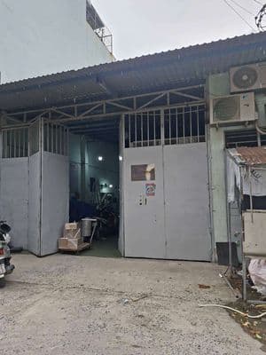 Cần cho thuê xưởng P Thới An .DT 600m2 có gác lửng giá 45 triệu