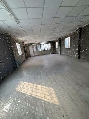 CHO THUÊ NHÀ MẶT TIỀN ĐƯỜNG BÌNH THỚI 6,5X20M 4L THÔNG SUỐT