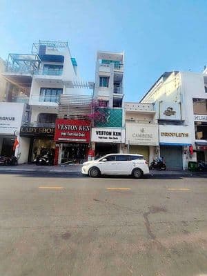 Cho Thuê Lâu Dài Mặt Tiền 6 Tấm