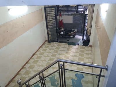 Nhà nguyên căn đuong 48