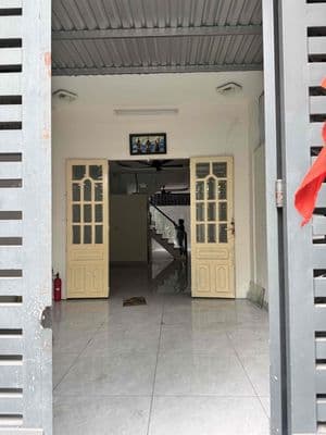cần cho thuê nhà nguyên căn đường tây sơn