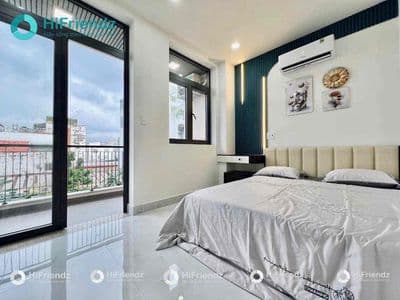 Cho thuê căn hộ 1PN ban công ngay Đại học Tôn Đức Thắng Quận 7
