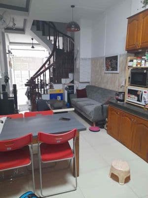 NHÀ 4 TẦNG HẺM XE HƠI ĐƯỜNG NGUYỄN OANG GIÁ 7 TỶ 9 .