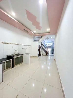 NHÀ CHDV 3 TẦNG 10 PHÒNG ,HXH,NGAY NGUYỄN VĂN LƯỢNG- THỐNG NHẤT