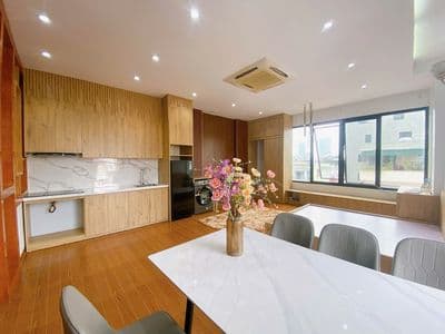NEW! CCMN mặt đường Đội Cấn, full nội thất, oto đỗ cửa máy giặt riêng