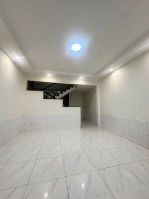 Nhà mới ở ngay gần Parc Mall, Quận 8 - 43m2 - 2 tầng - 5.7 tỷ