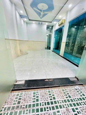 kế AEON BT, 5,5m*16m, 3tấm, 4phòng ngủ + 6 máy lạnh, hướng Nam, 20tr