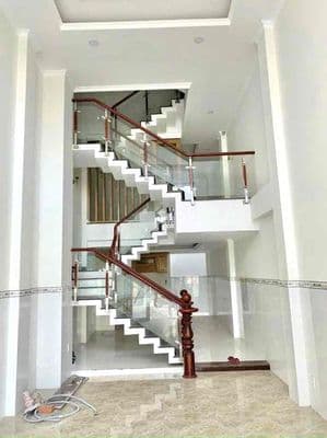 Nhà 5 Tầng, 4 Phòng Ngủ 5WC, Đường 18B, BHH A, Bình Tân