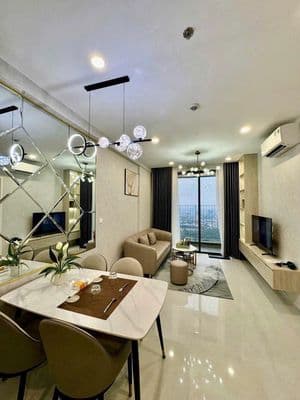 SANG TRỌNG ĐƯỢC TOÁT LÊN TỪ KHÔNG GIAN SỐNG VIEW TẦNG CAO NGẮM PHỐ