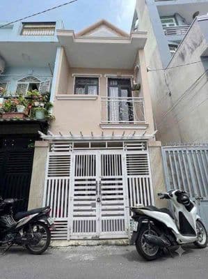 Cho thuê nhà nguyên căn đường Lý phục man quận 7