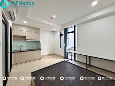 TRỐNG SẴN STUDIO, NỘI THẤT CƠ BẢN, BAN CÔNG RIÊNG THOÁNG MÁT, NGAY UMT