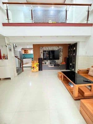 NHÀ ĐẸP GIÁ ĐẦU TƯ CÁCH BÃI TẮM MÂN THÁI BIỂN CHỈ 500m