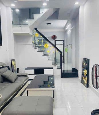 Chỉ 6 tỷ+ có nhà 2 mặt thoáng diện tích TO 4x19m. Sát Nguyễn Thị Thập
