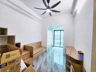 Bóc tem Siêu phẩm CCMN Full đồ xịn sò. ban công, máy giặt tại Cự Lộc